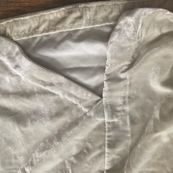 FP Free People Annalise Velvet Mini Skirt 2 Velour Oat Sage Slit - Picture 6 of 7